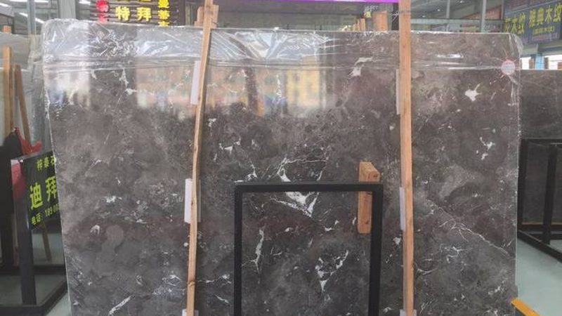 四川红花岗岩芝麻灰：揭秘其独特魅力与选购要点**